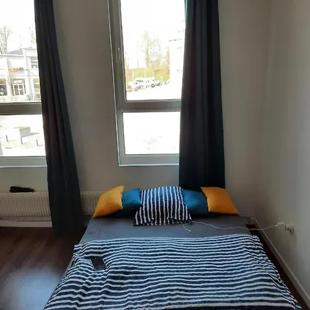 Appartement Hyper Centre Parking Wi-fi Netflix Maubeuge